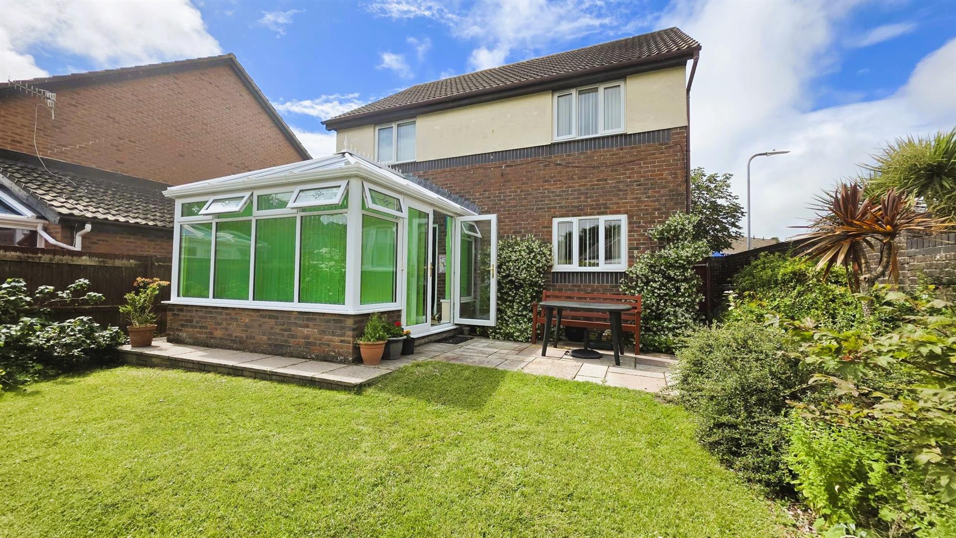 Maes Y Capel, Pembrey, Burry Port, SA16 0EG